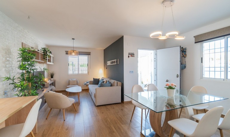 Revente - Maison -
Torrevieja* - El Limonar