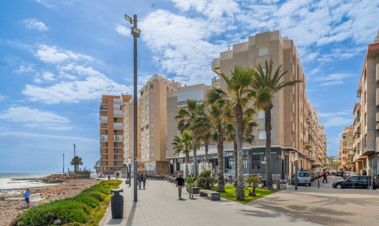 Revente - Appartement / Flat -
Torrevieja* - Playa de El Cura