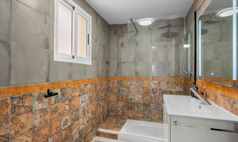 Revente - Appartement / Flat -
Los Urrutias - Estrella De Mar