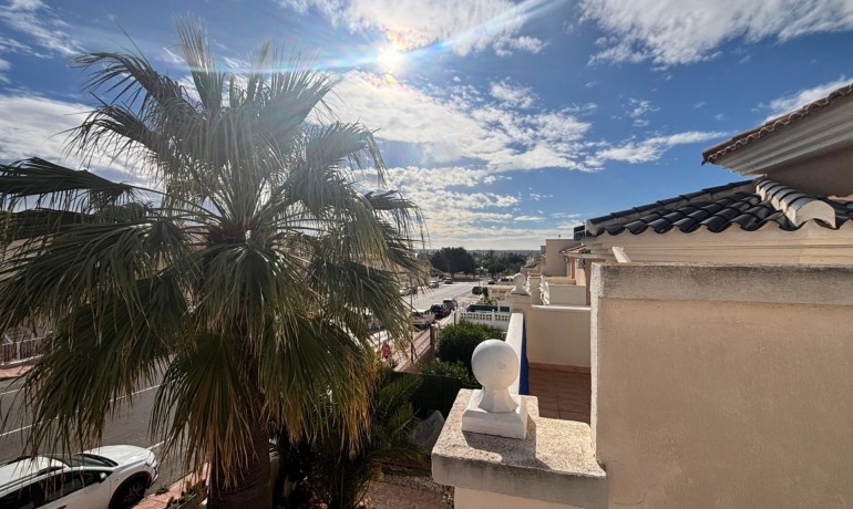 Revente - Maison -
Cuidad Quesada* - Doña pepa