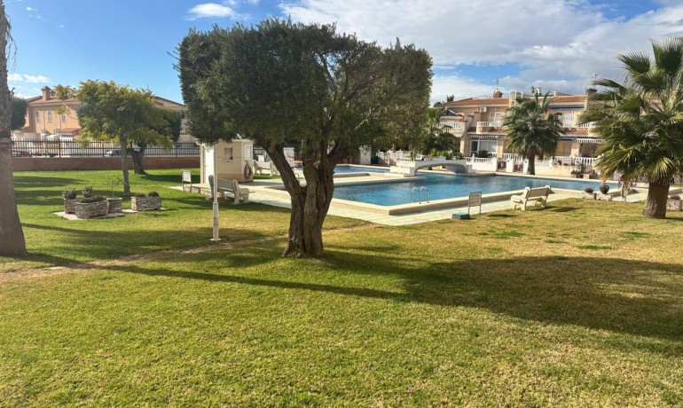 Revente - Maison -
Cuidad Quesada* - Doña pepa