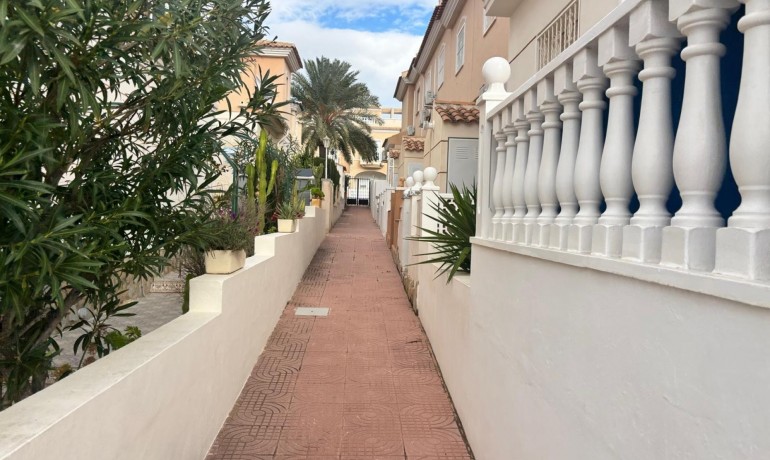 Revente - Maison -
Cuidad Quesada* - Doña pepa