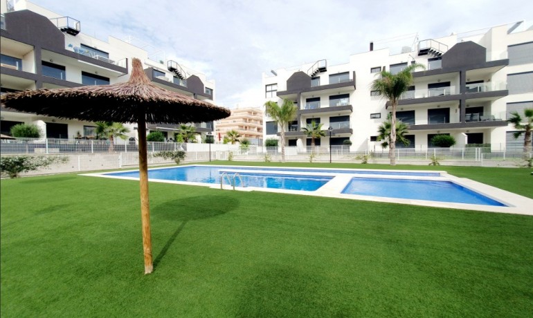 Revente - Appartement / Flat -
Orihuela Costa* - Villamartín