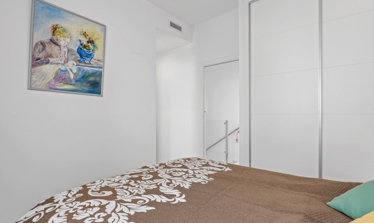 Herverkoop - Villa -
Benijofar* - Benijófar