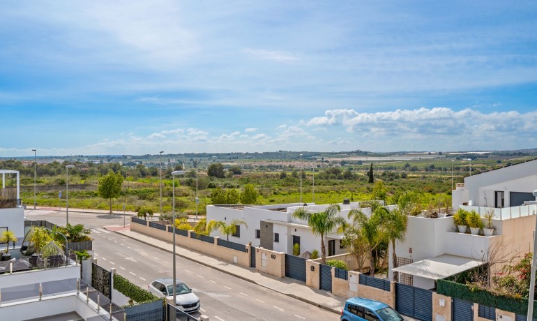 Herverkoop - Villa -
Benijofar* - Benijófar