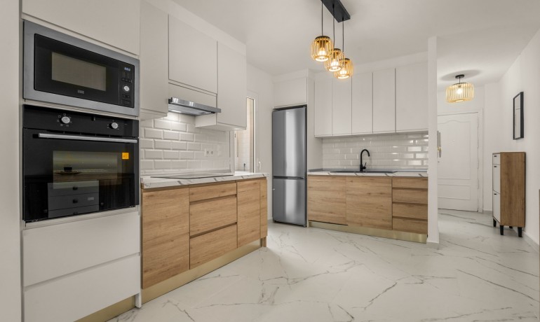 Revente - Appartement / Flat -
Torrevieja - Playa Del Cura