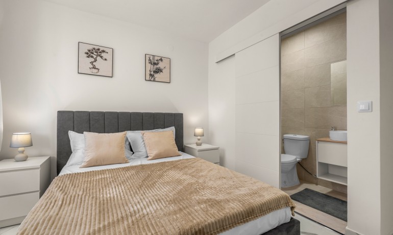 Revente - Appartement / Flat -
Torrevieja - Playa Del Cura