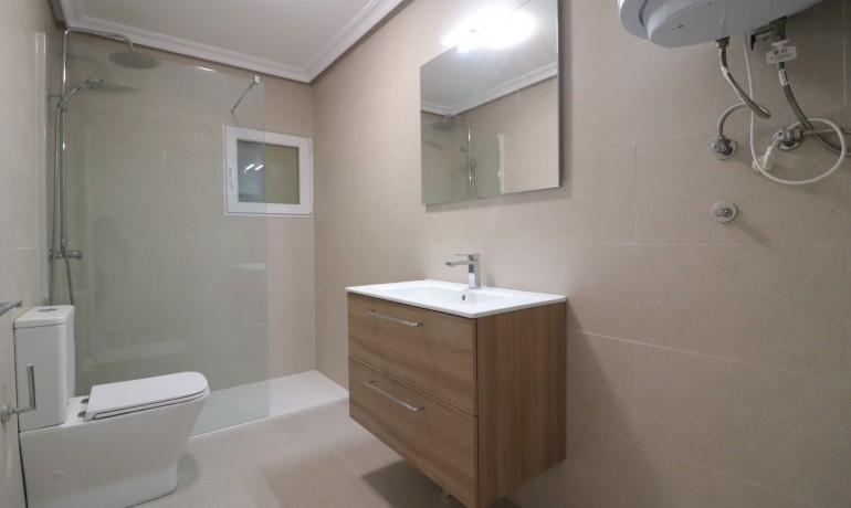 Sale - Apartment / Flat -
Torrevieja - Torre La Mata