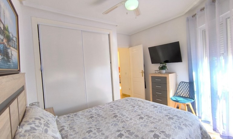 Herverkoop - Villa -
Guardamar del Segura - El Raso