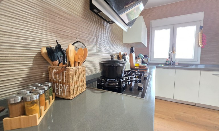 Sale - Finca / Country Property -
Pinoso - Pinoso - Country