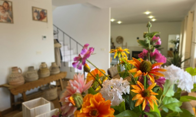 Sale - Finca / Country Property -
Pinoso - Pinoso - Country