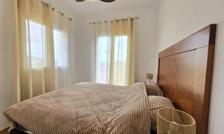 Sale - Finca / Country Property -
Pinoso - Pinoso - Country