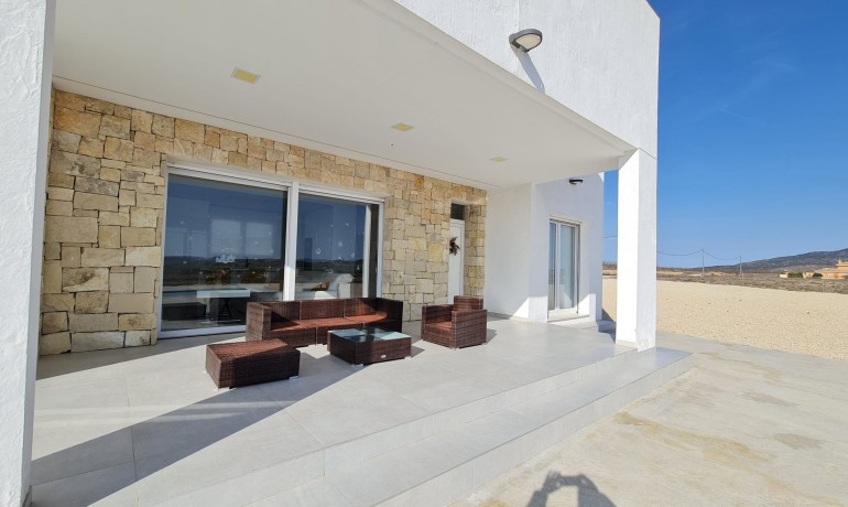 Sale - Finca / Country Property -
Pinoso - Pinoso - Country