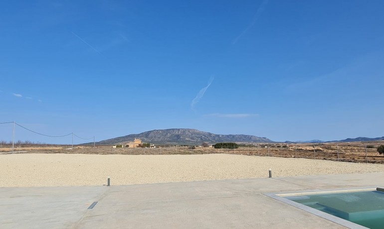 Sale - Finca / Country Property -
Pinoso - Pinoso - Country