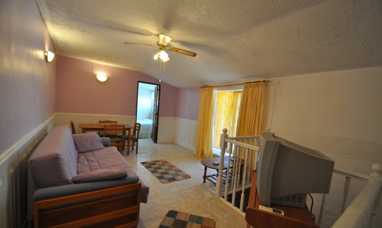 Herverkoop - Finca / Landgoed -
Pinoso - Pinoso - Town