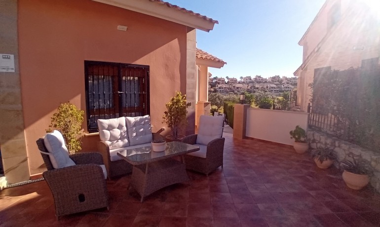 Herverkoop - Villa -
Algorfa - La Finca Golf Resort