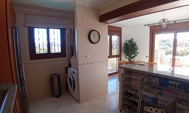 Herverkoop - Villa -
Algorfa - La Finca Golf Resort