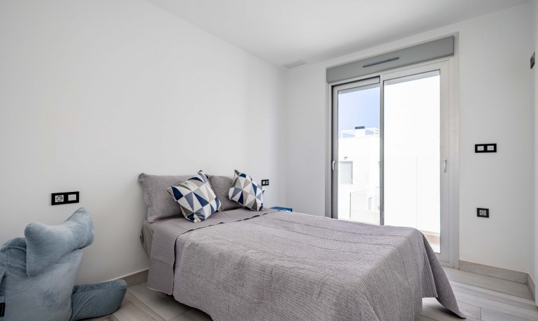 Herverkoop - Villa -
Orihuela Costa* - Lomas de Cabo Roig