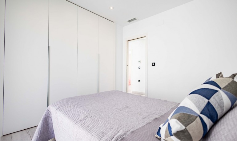 Herverkoop - Villa -
Orihuela Costa* - Lomas de Cabo Roig