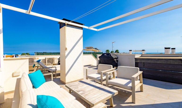 Herverkoop - Villa -
Orihuela Costa* - Lomas de Cabo Roig