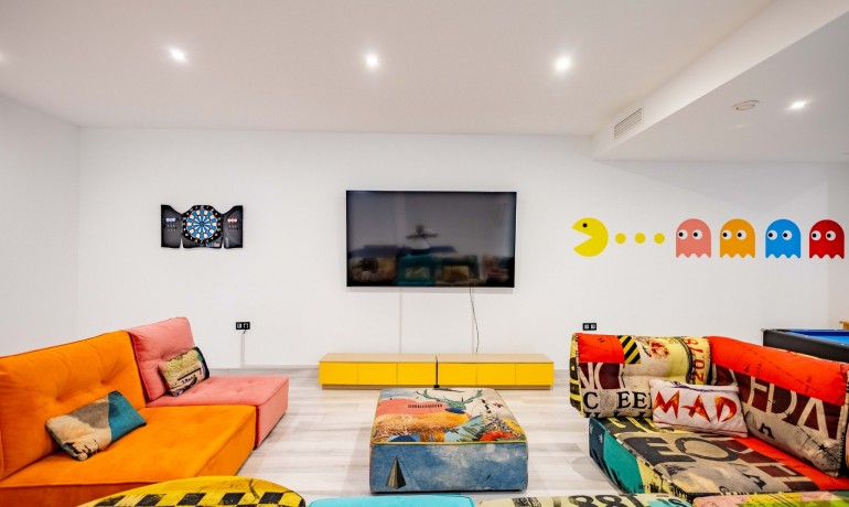 Herverkoop - Villa -
Orihuela Costa* - Lomas de Cabo Roig