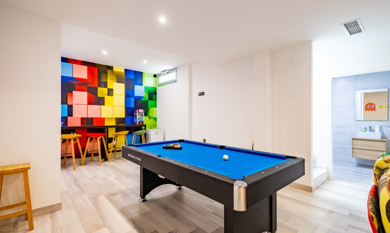 Herverkoop - Villa -
Orihuela Costa* - Lomas de Cabo Roig