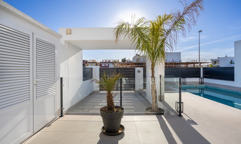 Herverkoop - Villa -
Dolores* - Dolores