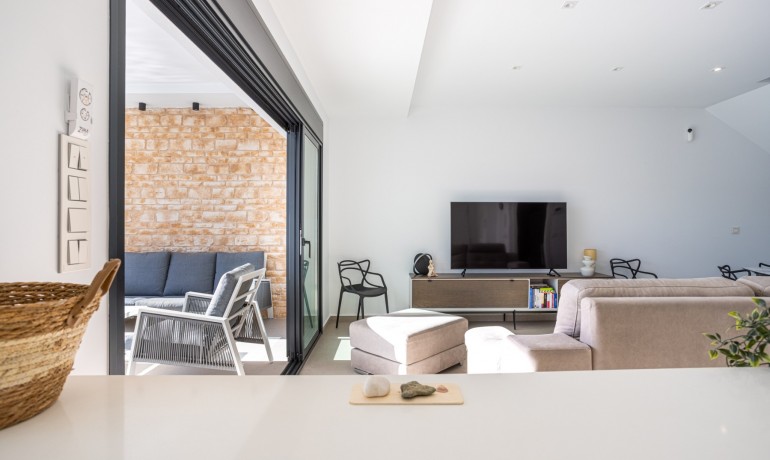 Herverkoop - Villa -
Dolores* - Dolores