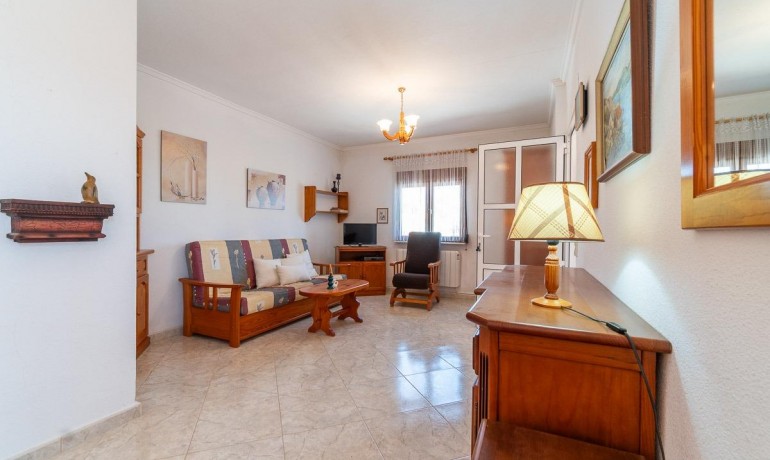 Sale - Villa -
San Fulgencio - La Marina