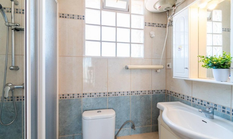 Sale - Villa -
San Fulgencio - La Marina