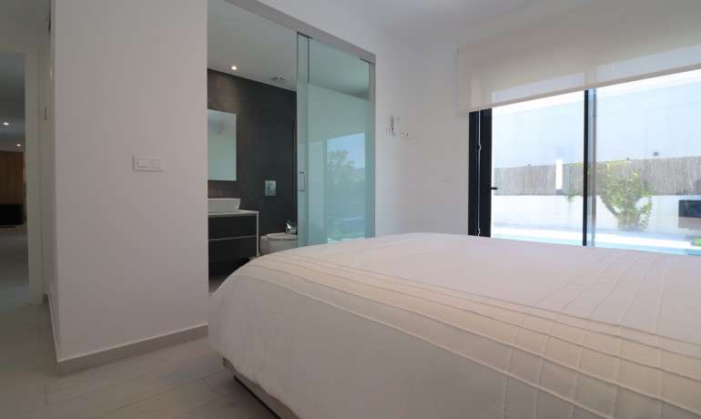 Revente - Villa -
Algorfa - La Finca Golf Resort