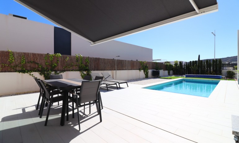 Revente - Villa -
Algorfa - La Finca Golf Resort