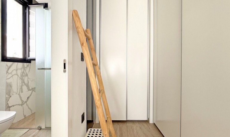 Sale - Villa -
Orihuela Costa* - Villamartin*