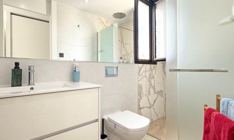 Sale - Villa -
Orihuela Costa* - Villamartin*