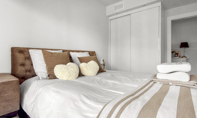 Sale - Apartment / Flat -
Orihuela Costa* - Playa Flamenca*