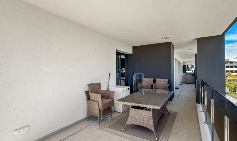 Sale - Apartment / Flat -
Orihuela Costa* - Playa Flamenca*