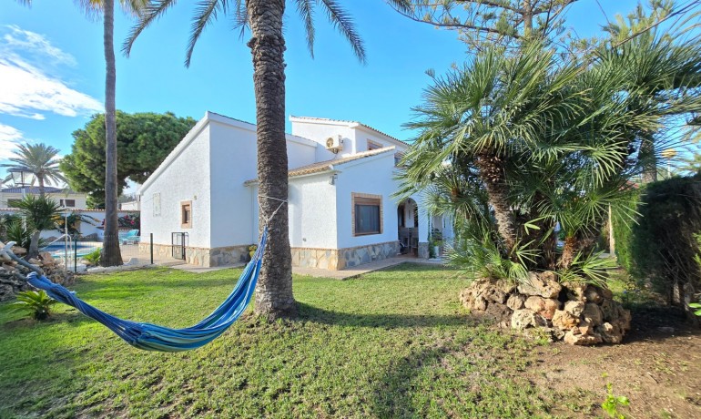 Venta - Villa * -
Orihuela Costa * - Cabo Roig *