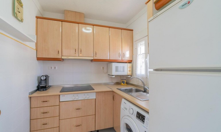 Herverkoop - Huis -
Orihuela Costa* - Playa Flamenca