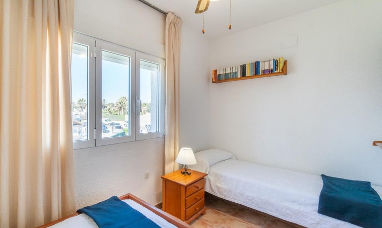 Herverkoop - Huis -
Orihuela Costa* - Playa Flamenca