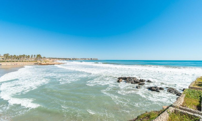 Herverkoop - Huis -
Orihuela Costa* - Playa Flamenca