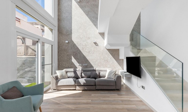 Venta - Villa -
Rojales - Pueblo bravo