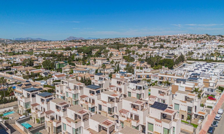 Venta - Villa -
Rojales - Pueblo bravo