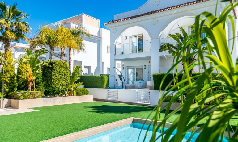 Herverkoop - Villa -
Cuidad Quesada* - CIUDAD QUESADA