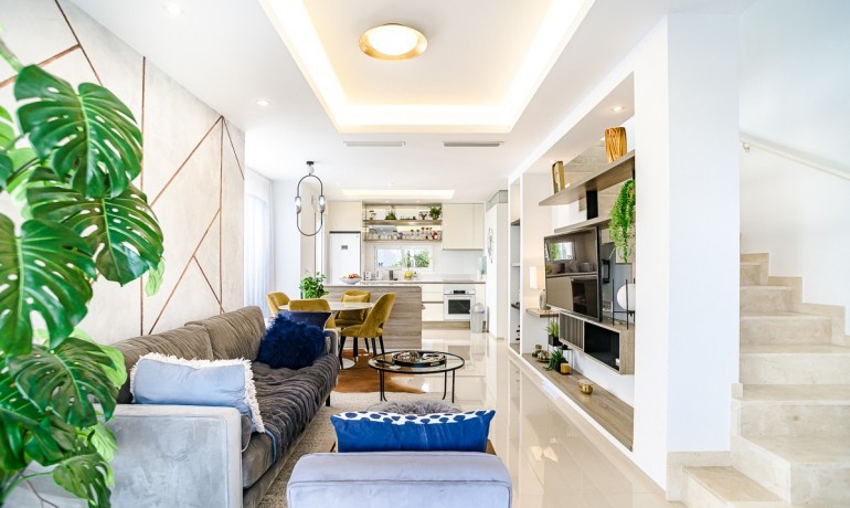 Herverkoop - Villa -
Cuidad Quesada* - CIUDAD QUESADA