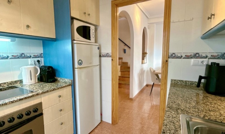 Herverkoop - Huis -
Orihuela* - Desamparados - Hurchillo - Torremendo