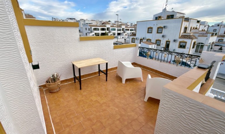 Herverkoop - Huis -
Orihuela* - Desamparados - Hurchillo - Torremendo