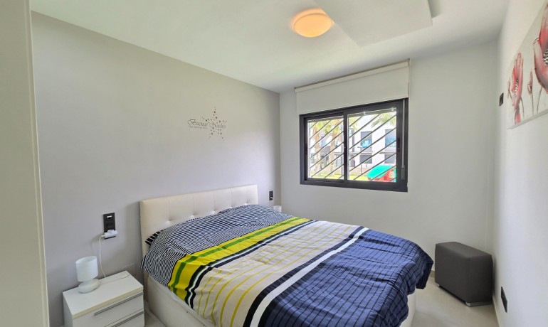 Herverkoop - Apartment / Flat * -
Orihuela Costa * - Punta Prima *