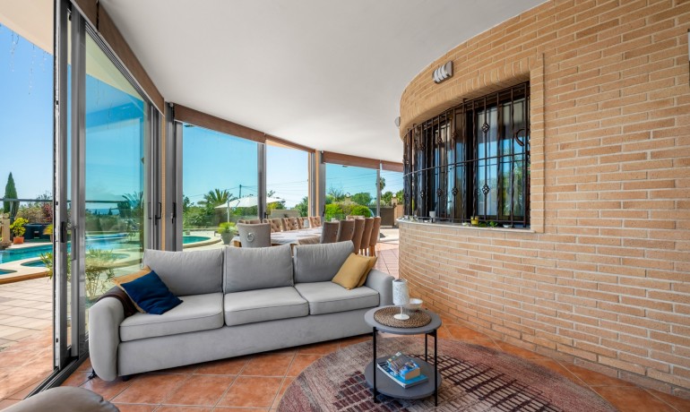 Venta - Finca -
Crevillente