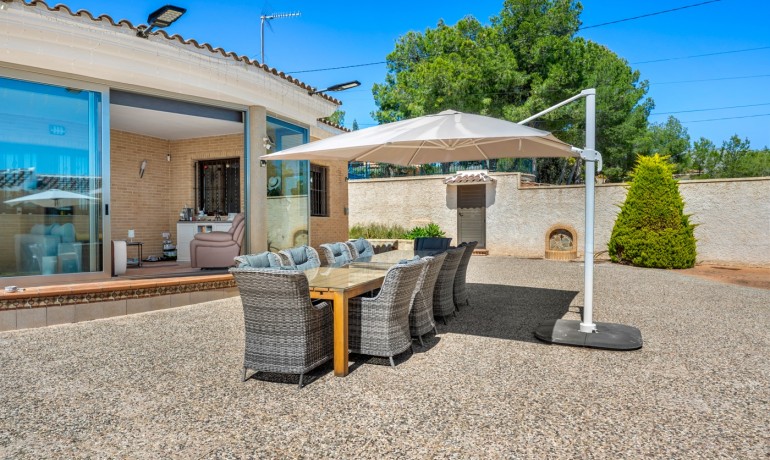 Venta - Finca -
Crevillente