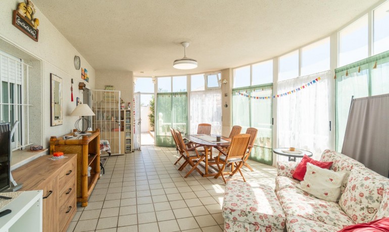 Sale - Villa -
Orihuela Costa* - La Zenia